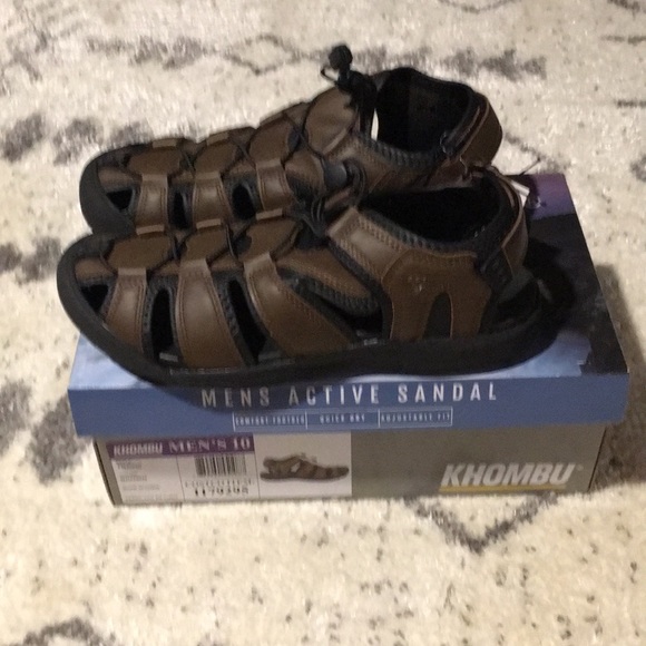 Sandal - Picture 2 of 3